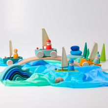 Load image into Gallery viewer, Grimm&#39;s Land Yachts Small - Set of 4
