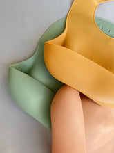 Load image into Gallery viewer, Silicone Bibs - Yellow