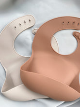 Load image into Gallery viewer, Silicone Bibs - Coffee