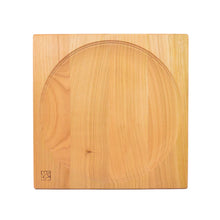 Load image into Gallery viewer, Mader Wooden Plate for Spinning Tops - 25cm